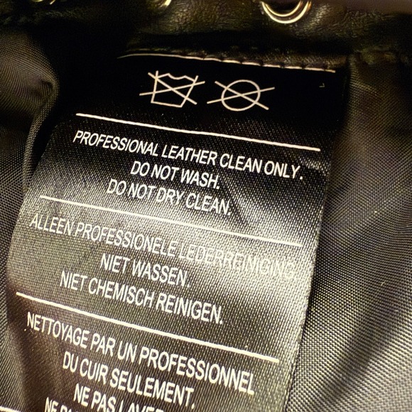 Harley Davidson Womens Black Leather Motorcycle Vest XL Eagle Logo Laced Sides - Picture 12 of 14